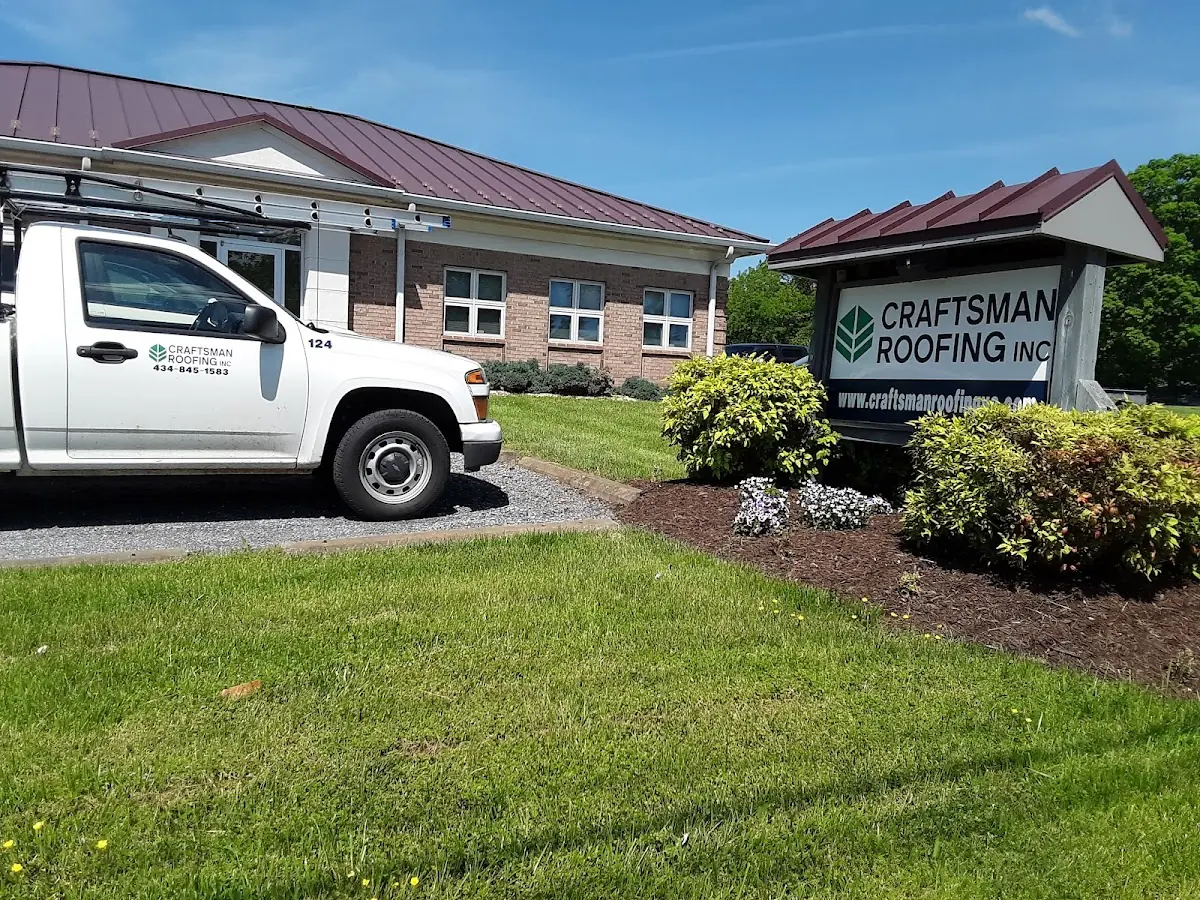 Quality Ice Dam Removal by experienced craftsmen in Breezewood Farms